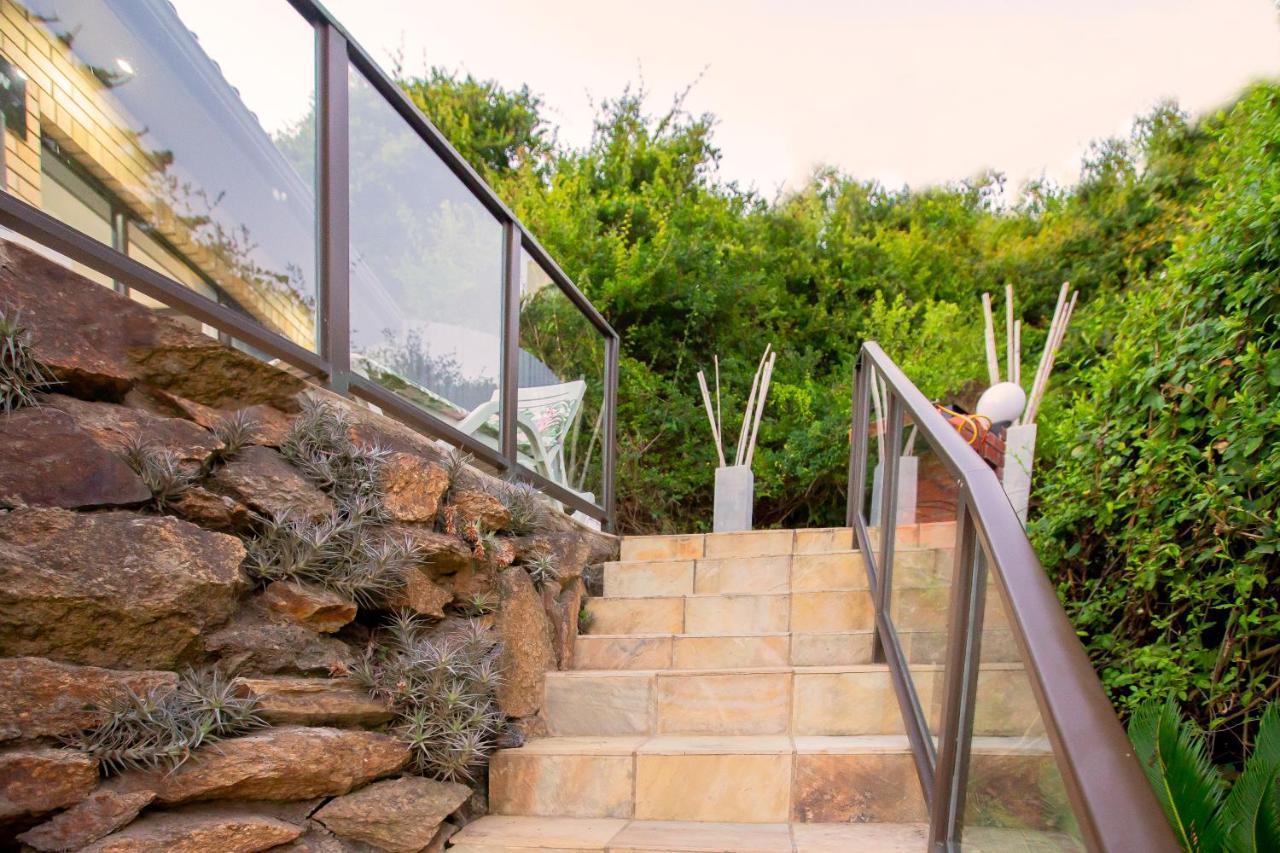 Wilderness Waters Boutique Suites - Adults Only Exterior photo